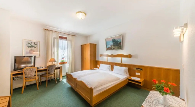 Номер Standard Hotel Goldener Sternen