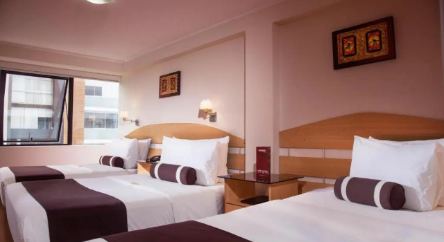 Трёхместный номер Standard Hotel Ferré Miraflores