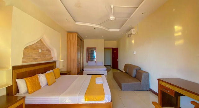 Shanzu Oceanfront Apartments and Suites, Book Apartment Hotels in Coast Region with Parking, Parking