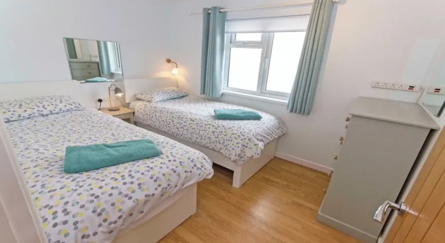 Swallows Croyde 3 Bedrooms, Sleeps 6, Beach Chalet, Rezervasyon Şale Merseyside villalar, Villa