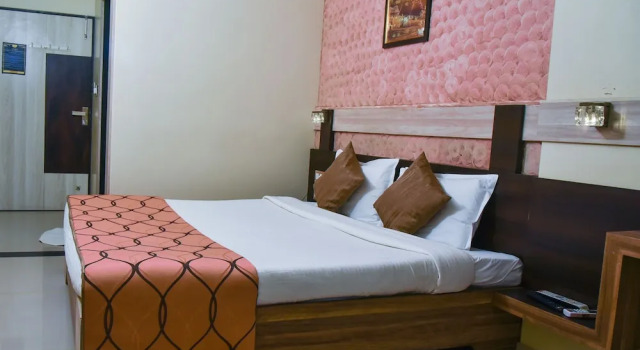 Двухместный номер Deluxe c 1 комнатой Hotel Tulsi Residency