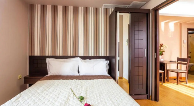 Апартаменты с 2 комнатами CityHome Aparthotel