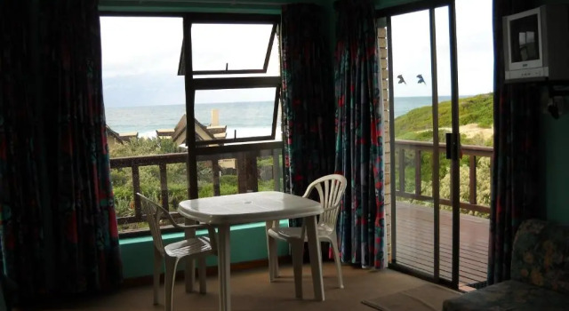 Апартаменты Sandown Self-Catering