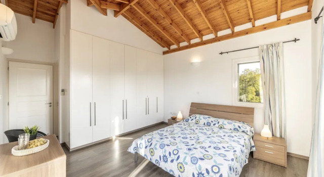 Rhodia Villa in Steni