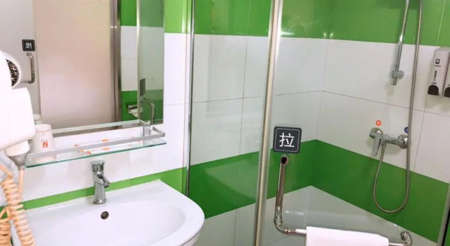 Двухместный номер Business 7Days Inn Hangzhou Wanda Square