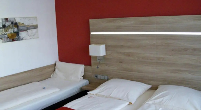 Трёхместный номер Standard Superior Hotel Präsident