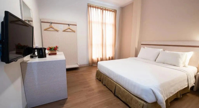 O podwyższonym standardzie pokój z widokiem na ulicę Lovina Inn Penuin Hotel