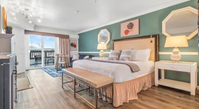 Номер Standard с балконом Ascot Suites Morro Bay