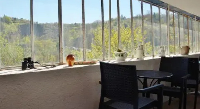 Ermitage Saint Vincent B&B, Prenota Bed & breakfast Hotel a Alvernia con parcheggio, Parcheggio