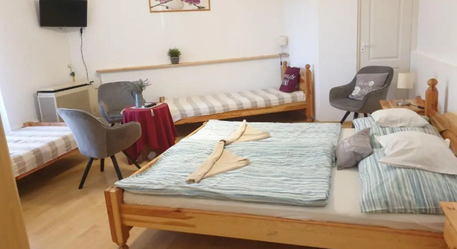 Főnix Panzió, Buchen Sie Hotel Eger 