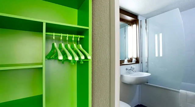 Трёхместный номер Superior greet hôtel Angoulême