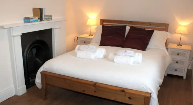 Cotswolds Valley Accommodation-Excl Prop