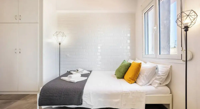 Chic Studio in Gazi Walk to Acropolis