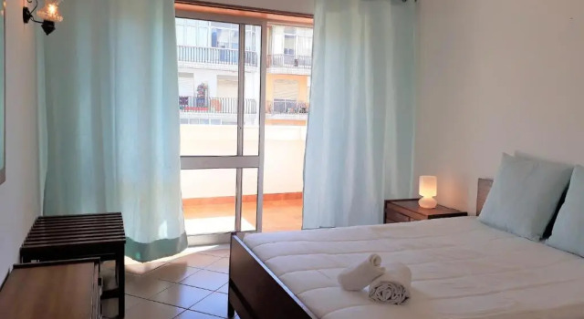 T2 Mira Praia 4- Familiar, 80mt Praia, Wifi