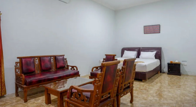 Люкс Hotel Magellona Makassar Mitra RedDoorz