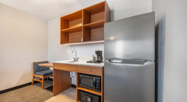 Номер Standard Suburban Studios Branson On The Strip
