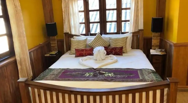 Номер Luxury On The Mekong Resort