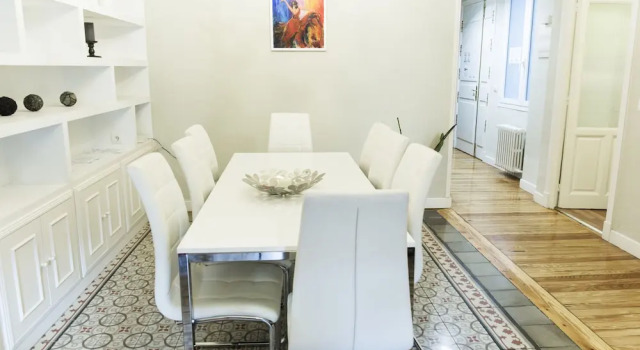 Stay at Home Madrid Apartments II, Boek Appartement Toledo Madrid, in de buurt van Edificio Grassy