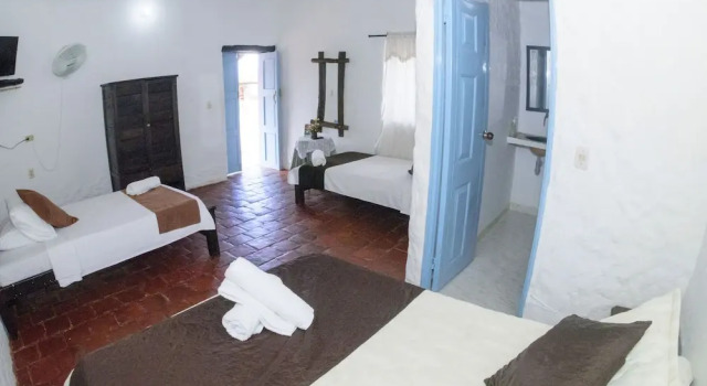 Четырёхместный номер Superior Hotel Campestre Santuario