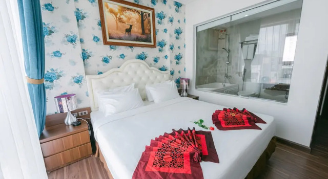 Двухместный номер Deluxe с видом на город New Century Hotel