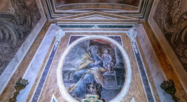 Palazzo Doria Napoli, Забронировать Отель «постель и завтрак» Отели Неаполя с парковкой, рядом с Кафедральный собор Неаполя, Парковка