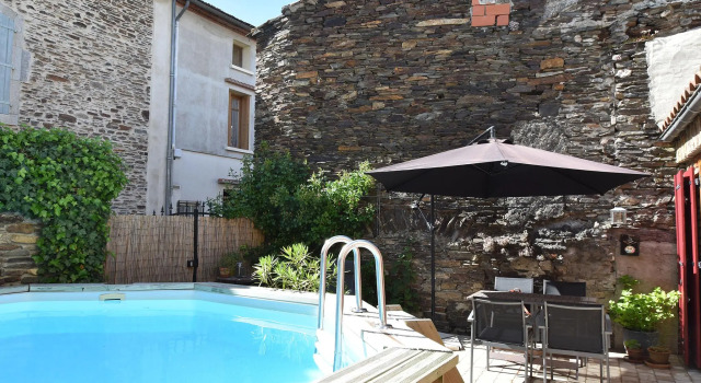Charming village house with swimming pool, within walking distance of bakery, restaurants and river, Book Hotel Cuxac-Cabardes Aude