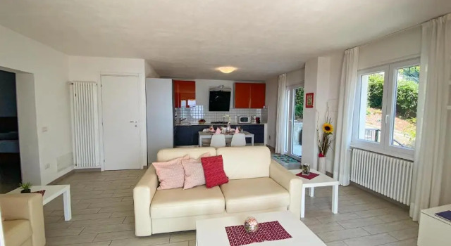 Miralago Stupendo Ferienwohnung I. Stock, Book Hotel Hotels in Como with a Pool, Swimming Pool