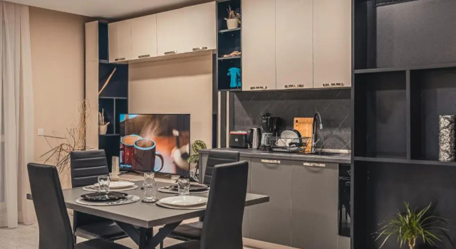 Апартаменты Holiwork Stays Business Suite, City Centre