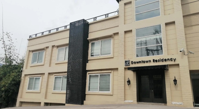 Downtown Residency, Забронировать Отель Музаффарабад штат Джамму и Кашмир