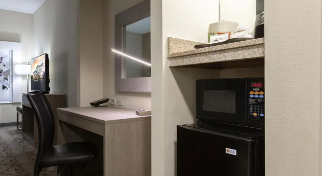 Номер Standard Wingate by Wyndham Charlotte Concord Mills/Speedway