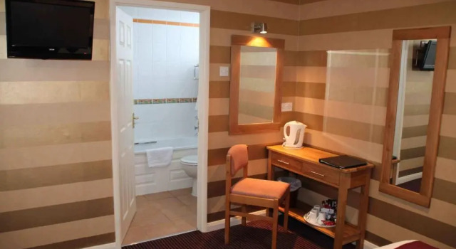 Одноместный номер Standard The Dog & Partridge Country Inn
