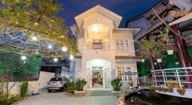 Villa Trung nghĩa 28, Забронировать Вилла Отели Далата с парковкой, рядом с Thien Vuong Pagoda, Парковка
