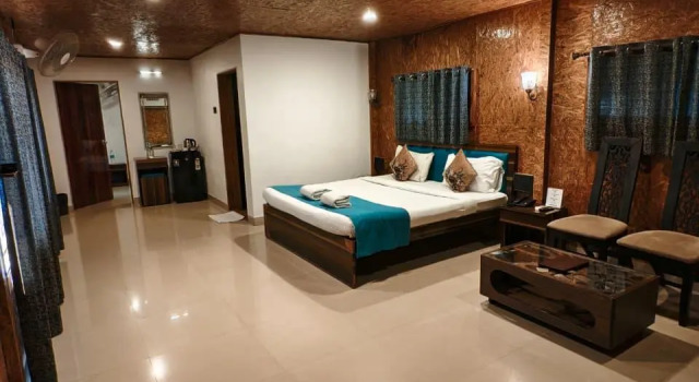 Whispering Woods Resort, Réserver Hôtel Hôtels à Maharashtra avec piscine, Piscine