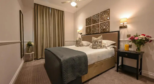 Апартаменты Collingham Serviced Apartments