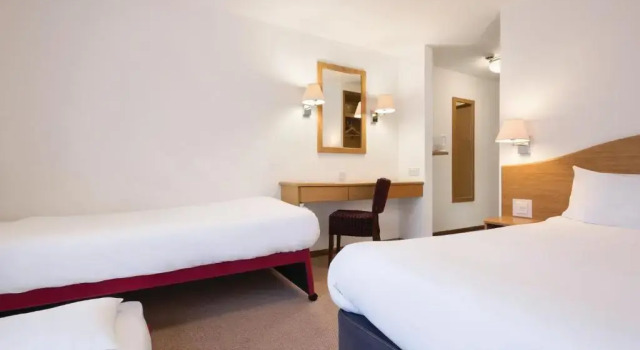 Одноместный номер Standard Days Inn by Wyndham Telford Ironbridge
