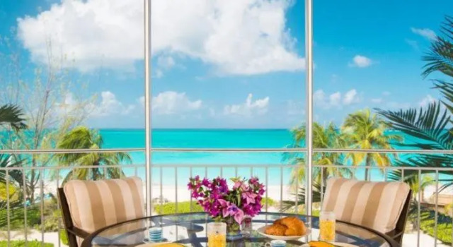 Люкс The Tuscany on Grace Bay