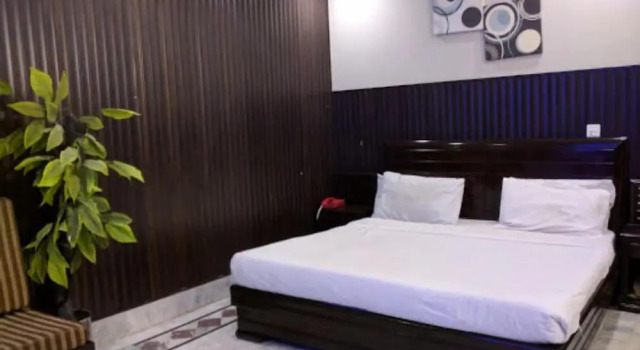 Hotel Afandi, Rezerwuj Hotel Peszawar Federally Administered Tribal Area