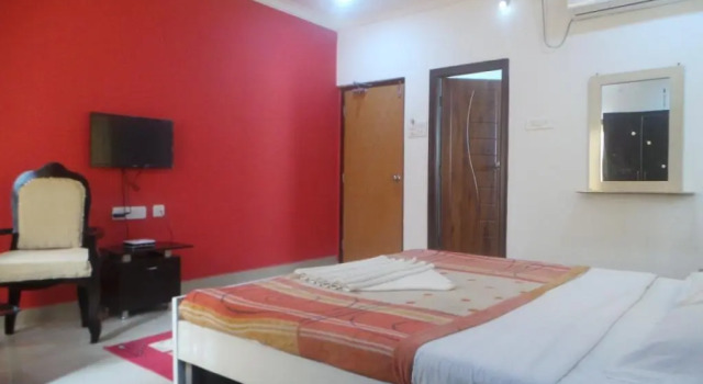 Cosy Banjara Service Apartments & Guest Houses