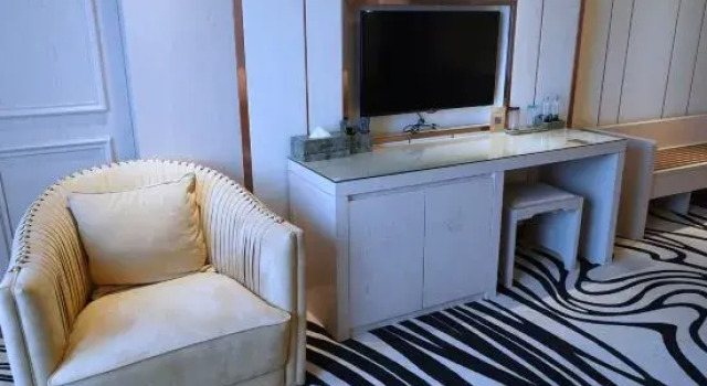Люкс Hong Shi Hui Business Hotel