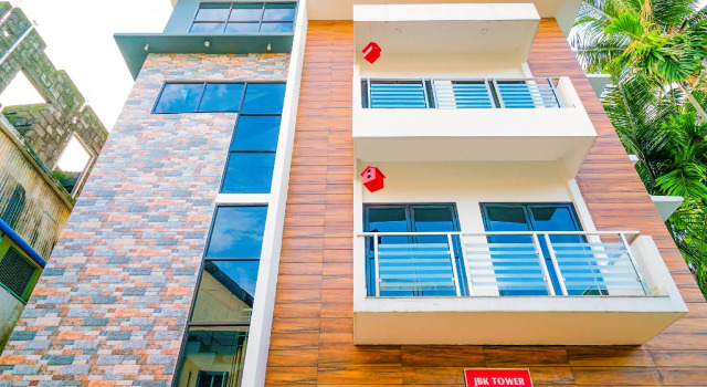 OYO 82919 Thykoodam Apartments, Prenota Appartamento Cochin 