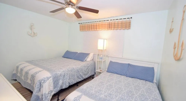 Raffles 206 1 Bedroom Condo by RedAwning