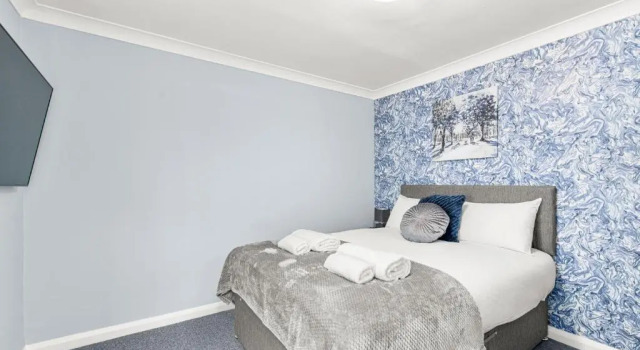Town House Rooms