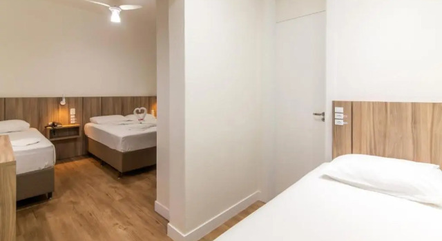 Трёхместный номер Standard с видом на море Farol Hotel