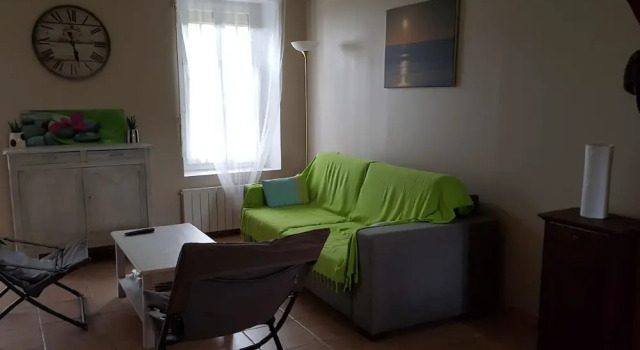 Maison pour 5 personnes au centre d'Audenge, Забронировать Отель Отели Бассен-д'Аркашон с парковкой, Парковка
