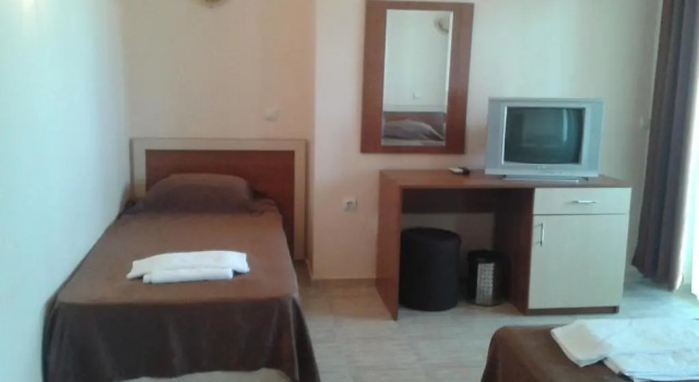 Трёхместный номер Standard с балконом и с видом на море Hotel Bellisimo