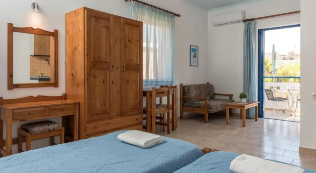 Студия Standard Anthea Apartments