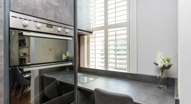 Beautiful 2 BED Apartment - Centre of Chelsea, Varaa Huoneisto Asunnot kohteessa Merseyside, Huoneisto