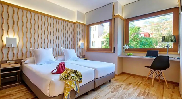 Апартаменты Bonanova Suite