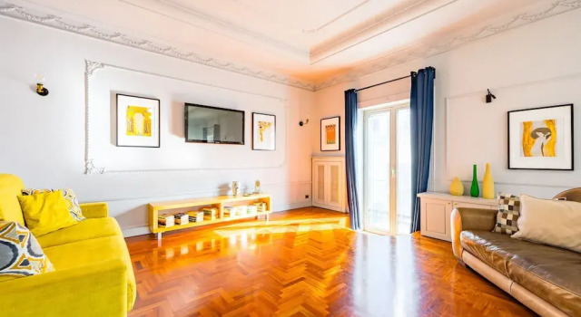 Апартаменты Elite Art Palace by Napoliapartments
