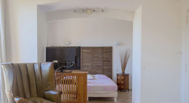 Mansion in Frejus With Private Pool